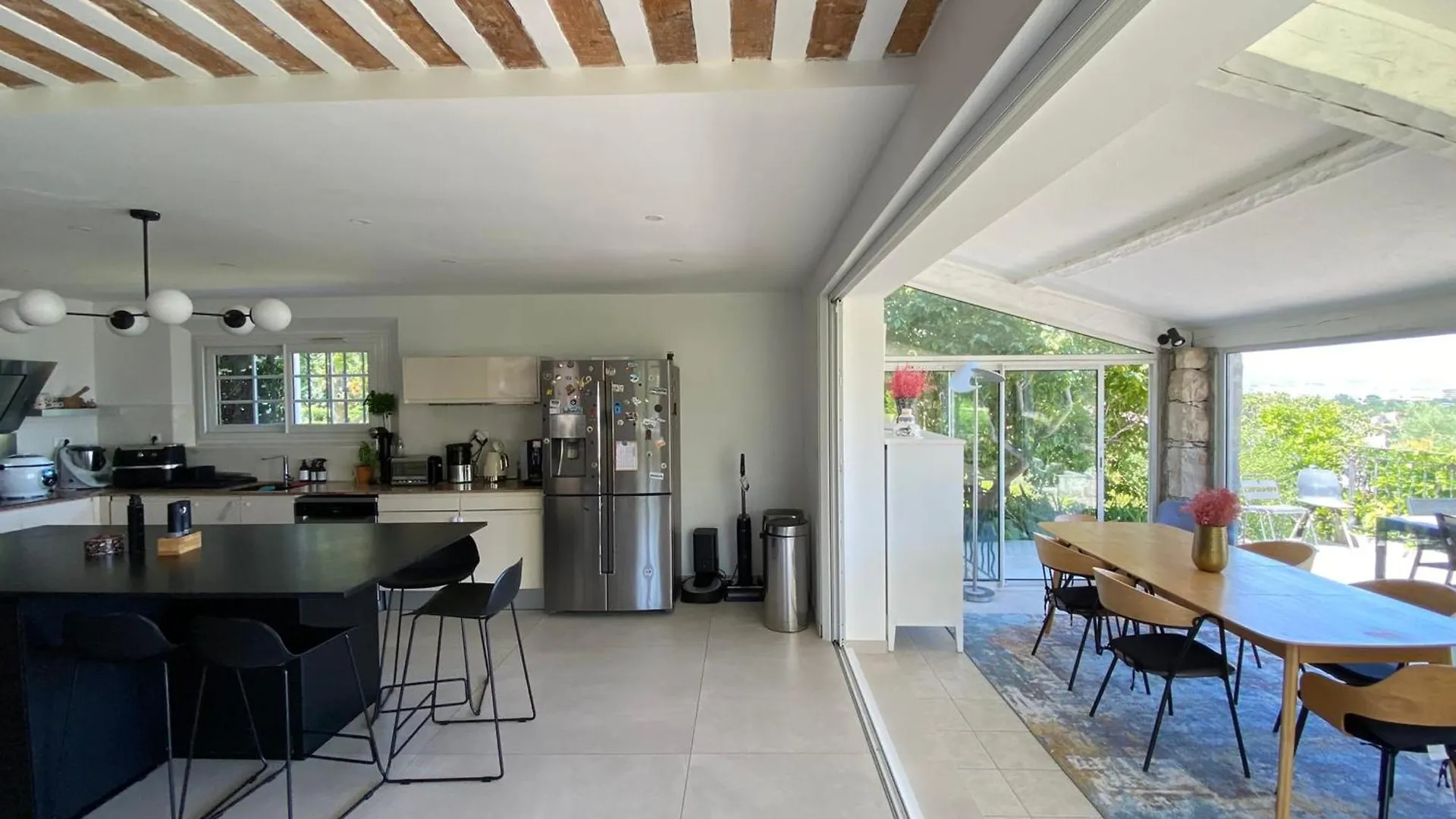 Lovely Villa With Pool - Panoramic Sea View Antibes